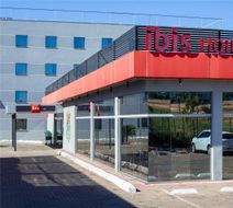 Ibis Hotel Cuiaba Shopping Exterior