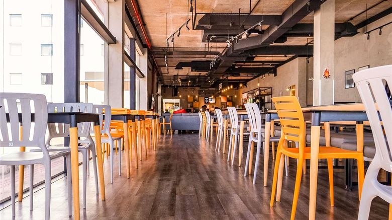 <b>Ibis Hotel Cuiaba Shopping Restaurant</b>. Images powered by <a href="https://iceportal.shijigroup.com/" title="IcePortal" target="_blank">IcePortal</a>.