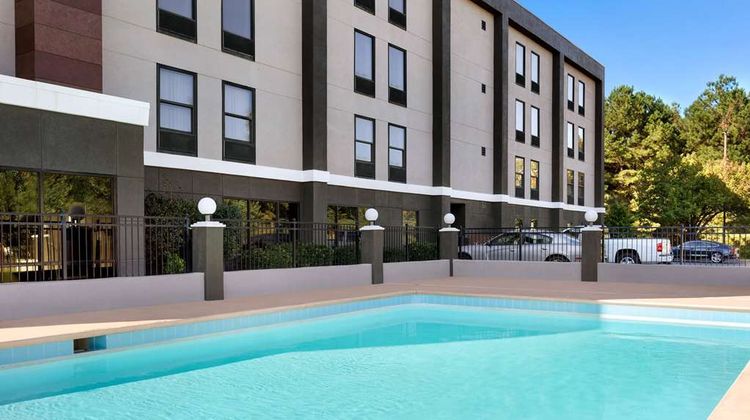La Quinta Inn Wyndham Selma/Smithfield Pool