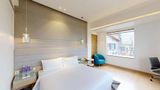 Radisson Blu Towers Kaushambi Delhi NCR Room