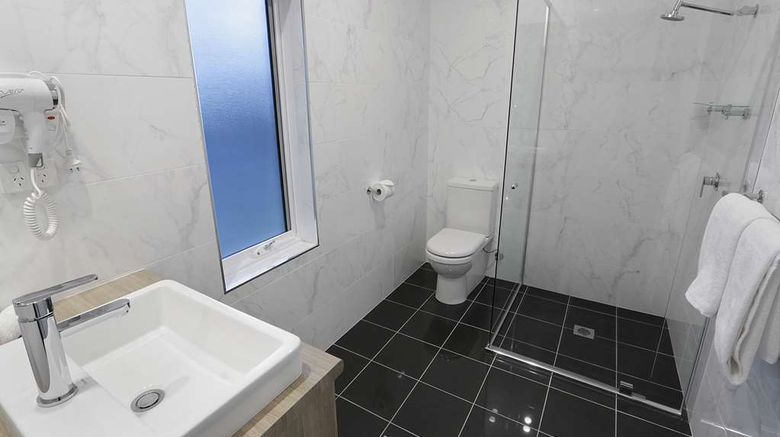 <b>Best Western Plus Bolton on the Park Suite</b>. Images powered by <a href="https://iceportal.shijigroup.com/" title="IcePortal" target="_blank">IcePortal</a>.