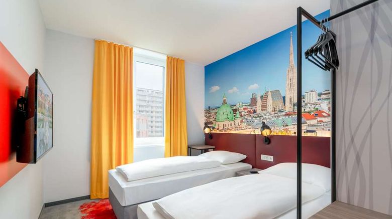 <b>Hotel Campanile Vienna South Room</b>. Images powered by <a href="https://iceportal.shijigroup.com/" title="IcePortal" target="_blank">IcePortal</a>.