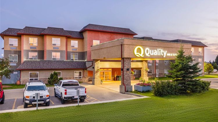 Quality Inn and Suites Rimbey Exterior
