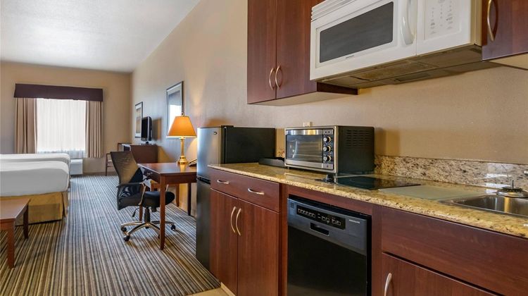 Quality Inn and Suites Rimbey Suite