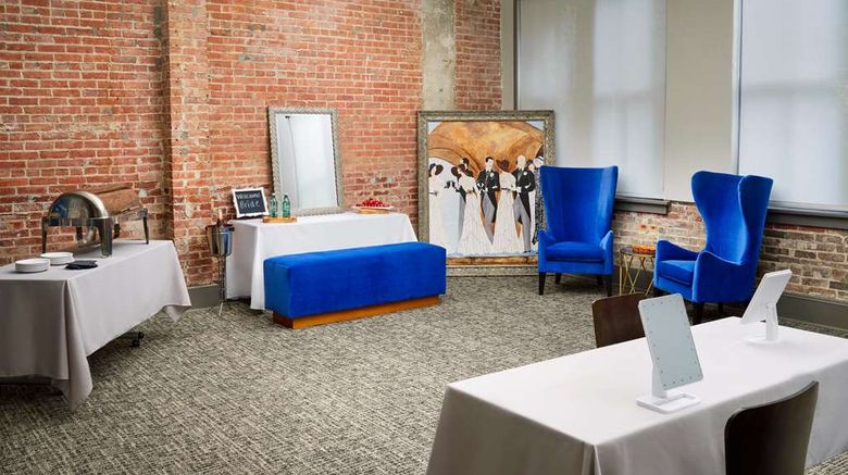 <b>The Waters-Tapestry Collection by Hilton Meeting</b>. Images powered by <a href="https://iceportal.shijigroup.com/" title="IcePortal" target="_blank">IcePortal</a>.