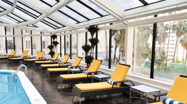 <b>MS Milenium Monterrey, Curio Collection Pool</b>. Images powered by <a href="https://iceportal.shijigroup.com/" title="IcePortal" target="_blank">IcePortal</a>.