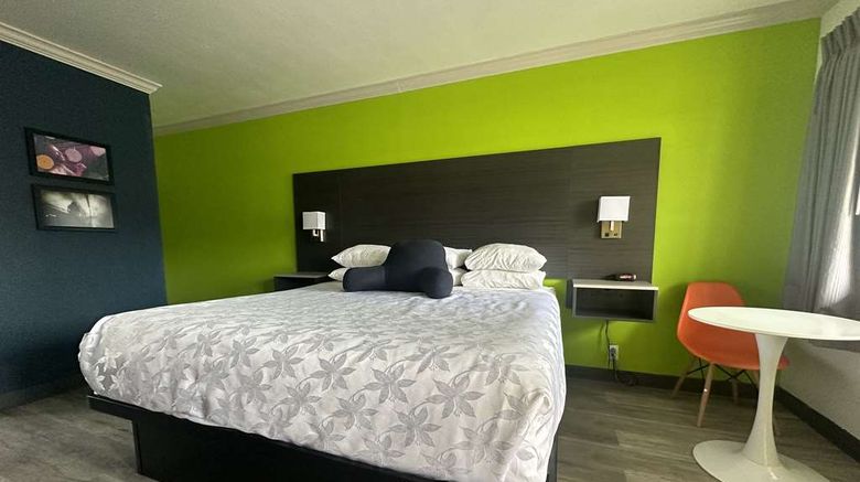 <b>Signature Inn Winnemucca Room</b>. Images powered by <a href="https://iceportal.shijigroup.com/" title="IcePortal" target="_blank">IcePortal</a>.