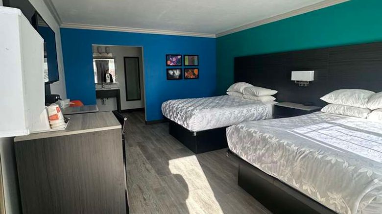 <b>Signature Inn Winnemucca Room</b>. Images powered by <a href="https://iceportal.shijigroup.com/" title="IcePortal" target="_blank">IcePortal</a>.