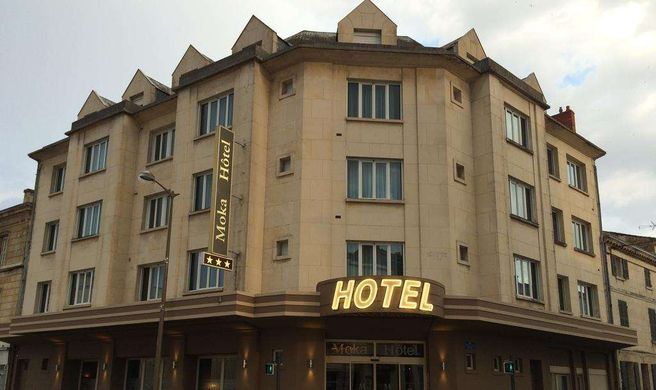 Moka Hotel Exterior