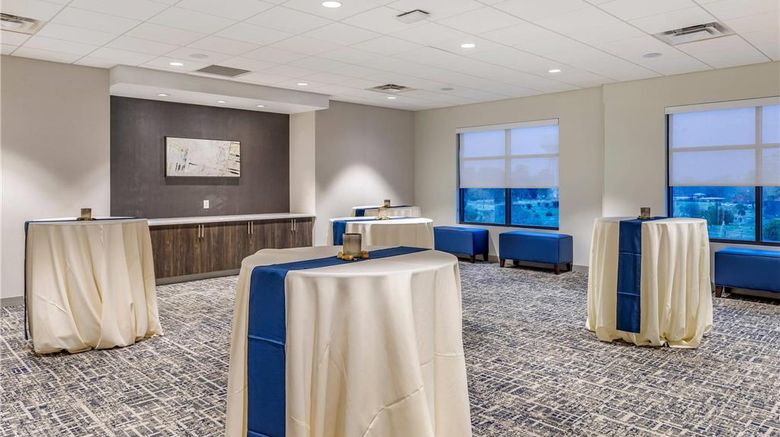 <b>Cambria Hotel Rock Hill-University Cntr Meeting</b>. Images powered by <a href="https://iceportal.shijigroup.com/" title="IcePortal" target="_blank">IcePortal</a>.