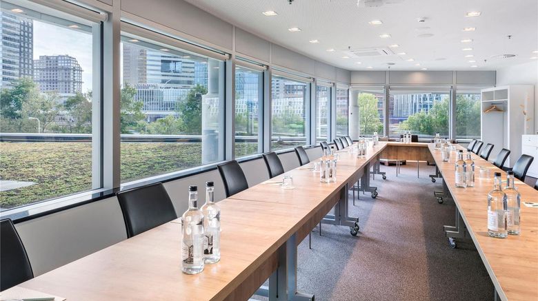 <b>INNSIDE Amsterdam Meeting</b>. Images powered by <a href="https://iceportal.shijigroup.com/" title="IcePortal" target="_blank">IcePortal</a>.