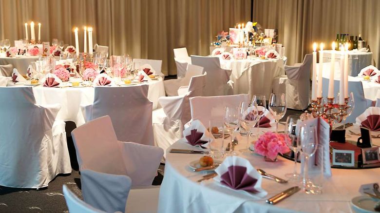 <b>Hotel Thessoni Classic Restaurant</b>. Images powered by <a href="https://iceportal.shijigroup.com/" title="IcePortal" target="_blank">IcePortal</a>.