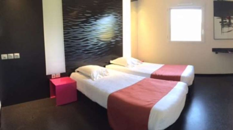 <b>Hotel Gardenia Yvrac Room</b>. Images powered by <a href="https://iceportal.shijigroup.com/" title="IcePortal" target="_blank">IcePortal</a>.