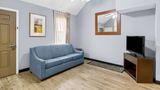 SureStay Studio, Best Western Pensacola Room