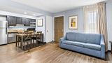 SureStay Studio, Best Western Pensacola Room
