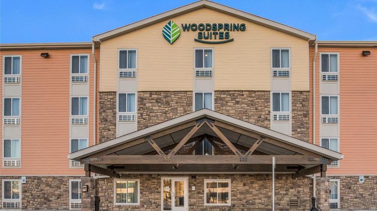 WoodSpring Suites Novi Farmington Exterior