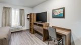 WoodSpring Suites Novi Farmington Room