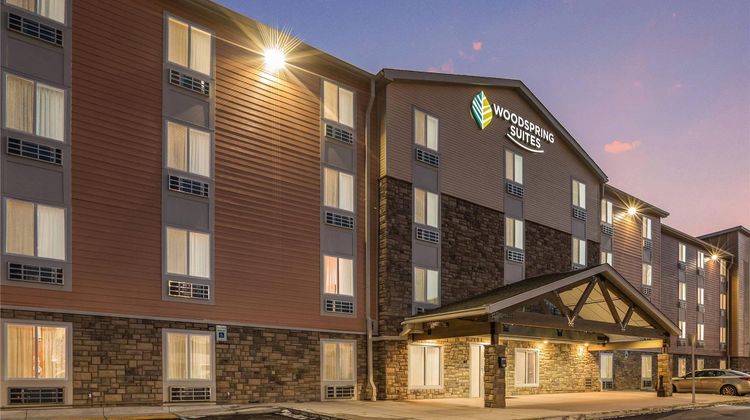 WoodSpring Suites Novi Farmington Exterior