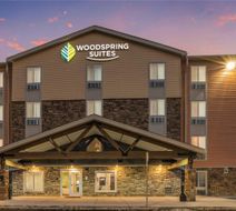 WoodSpring Suites Novi Farmington Exterior