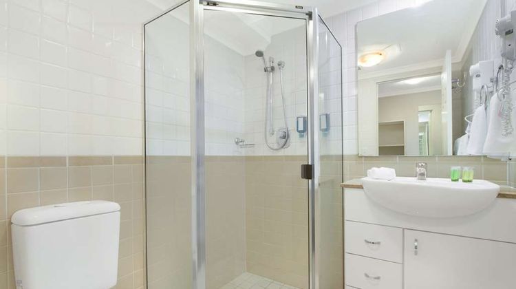 YEHS Hotel Sydney Harbour Suites Room