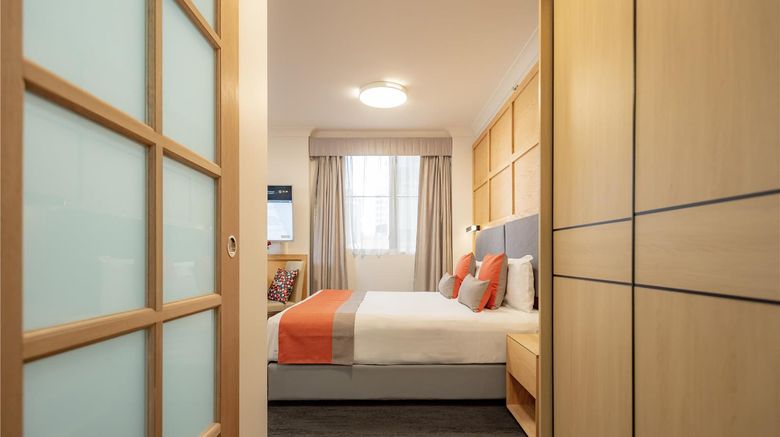 <b>YEHS Hotel Sydney Harbour Suites Room</b>. Images powered by <a href="https://iceportal.shijigroup.com/" title="IcePortal" target="_blank">IcePortal</a>.
