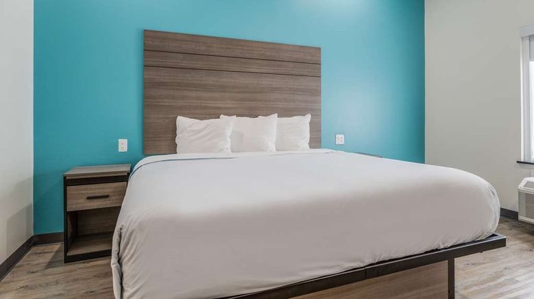 <b>Americas Best Value Inn & Suites Katy Room</b>. Images powered by <a href="https://iceportal.shijigroup.com/" title="IcePortal" target="_blank">IcePortal</a>.