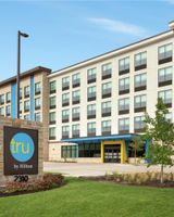 Tru by Hilton Frisco Dallas