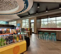 Tru by Hilton Frisco Dallas Lobby