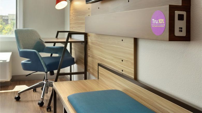 <b>Tru by Hilton Frisco Dallas Room</b>. Images powered by <a href="https://iceportal.shijigroup.com/" title="IcePortal" target="_blank">IcePortal</a>.
