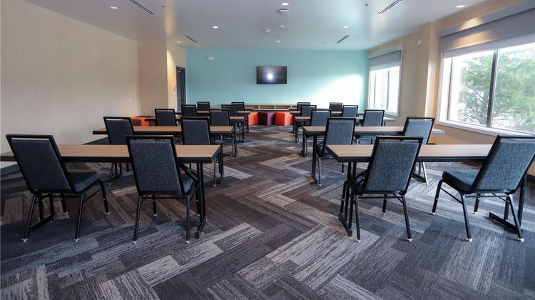 Tru by Hilton Frisco Dallas Meeting