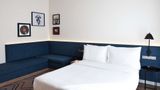 Hampton by Hilton Munich Airport South Room