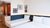 Hampton by Hilton Munich Airport South Room