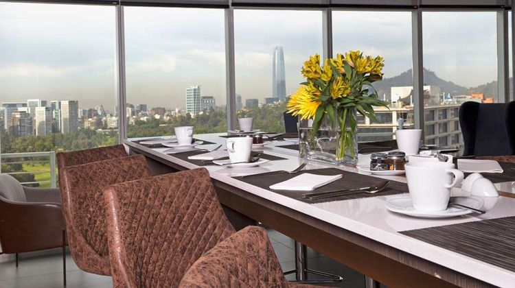 DoubleTree by Hilton Santiago Kennedy Restaurant