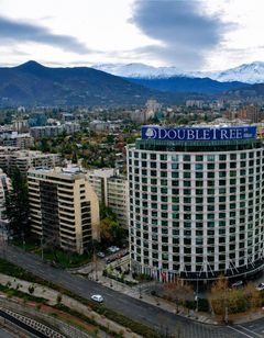 DoubleTree by Hilton Santiago Kennedy