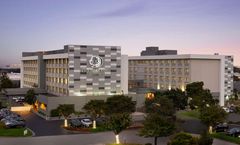DoubleTree by Hilton SFO S Airport Blvd