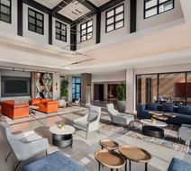DoubleTree by Hilton SFO S Airport Blvd Lobby