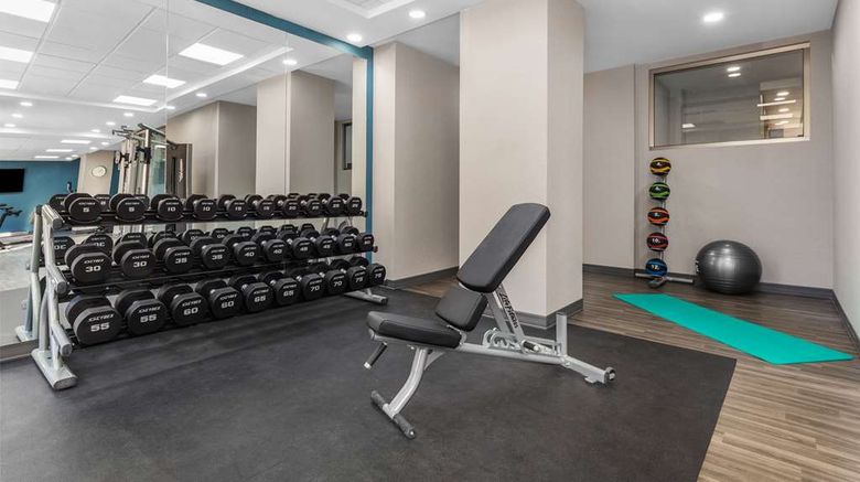 <b>Hampton Inn & Suites by Hilton Downtown Health</b>. Images powered by <a href="https://iceportal.shijigroup.com/" title="IcePortal" target="_blank">IcePortal</a>.