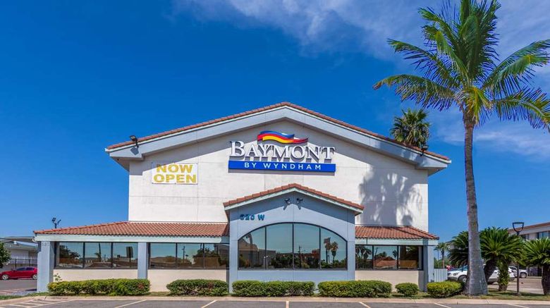 <b>Baymont by Wyndham McAllen Exterior</b>. Images powered by <a href="https://iceportal.shijigroup.com/" title="IcePortal" target="_blank">IcePortal</a>.