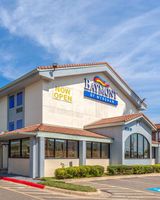 Baymont by Wyndham McAllen