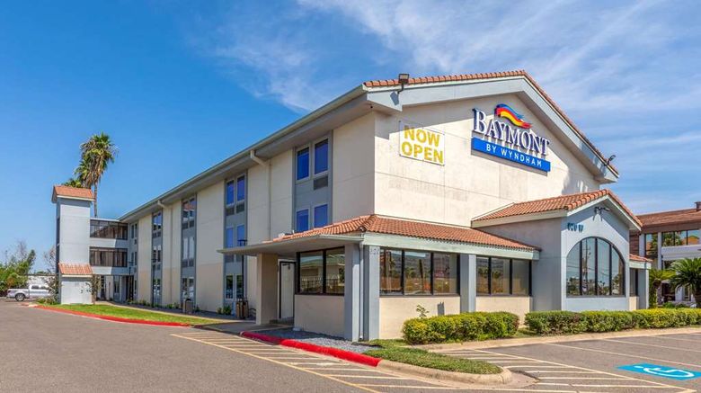 <b>Baymont by Wyndham McAllen Exterior</b>. Images powered by <a href="https://iceportal.shijigroup.com/" title="IcePortal" target="_blank">IcePortal</a>.