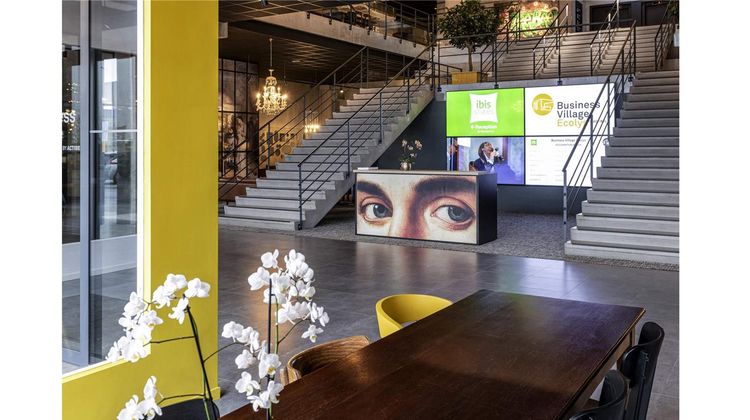 Ibis Styles Namur Exterior