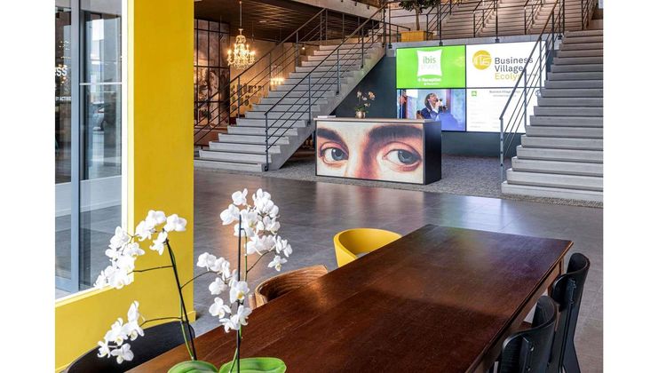 Ibis Styles Namur Exterior