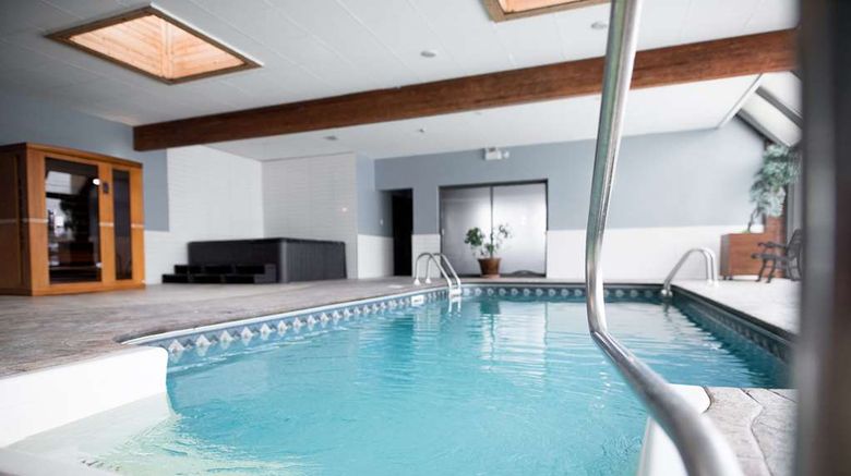 <b>Hotel Le Victorin Pool</b>. Images powered by <a href="https://iceportal.shijigroup.com/" title="IcePortal" target="_blank">IcePortal</a>.
