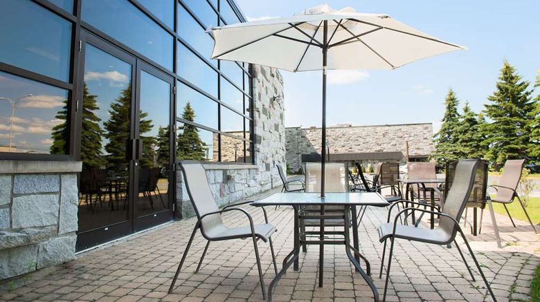 <b>Hotel Le Victorin Restaurant</b>. Images powered by <a href="https://iceportal.shijigroup.com/" title="IcePortal" target="_blank">IcePortal</a>.