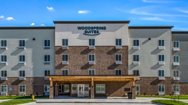WoodSpring Suites West Des Moines Exterior