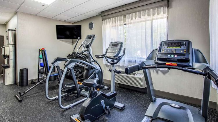 Clarion Pointe Hotel Health
