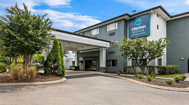 Clarion Pointe Hotel Exterior