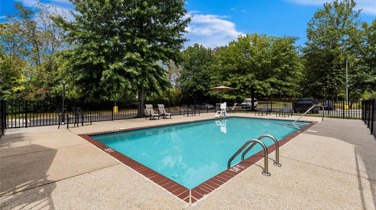 Clarion Pointe Hotel Pool