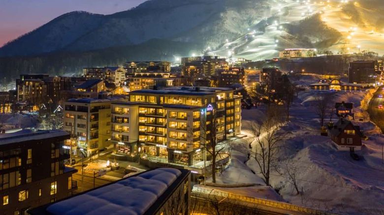 <b>Chatrium Niseko Japan Exterior</b>. Images powered by <a href="https://iceportal.shijigroup.com/" title="IcePortal" target="_blank">IcePortal</a>.