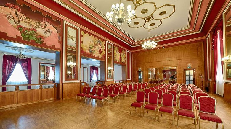 <b>Focus Premium Hotel Pod Orlem Meeting</b>. Images powered by <a href="https://iceportal.shijigroup.com/" title="IcePortal" target="_blank">IcePortal</a>.